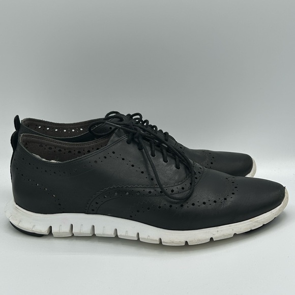 Women’s Cole Haan Black Oxford Shoes. Used and in excellent condition. - Picture 3 of 11